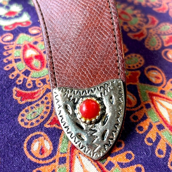 🏜️🏜️🏜️ PETER LANG VINTAGE LEATHER BELT SIZE 26” GORGEOUS BOHEMIAN VIBES 🏜️ - Picture 4 of 9